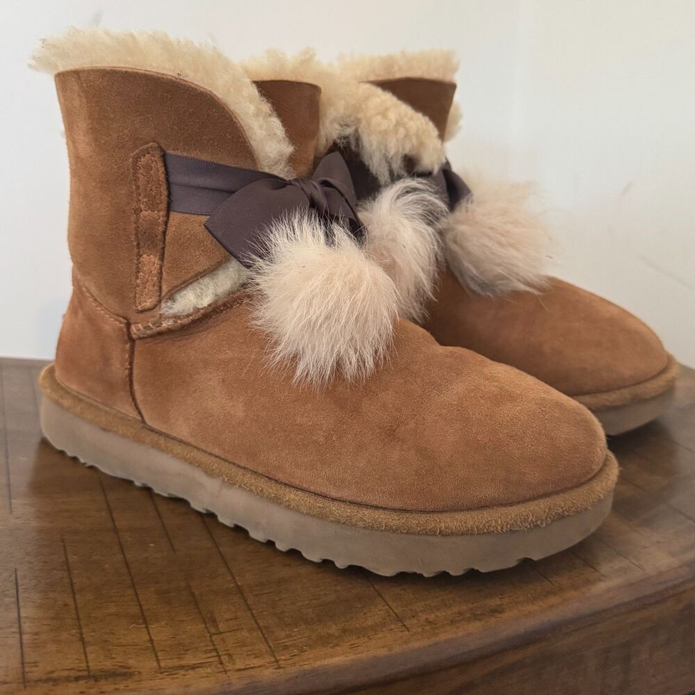 UGG Chestnut Pom Pom Bow Sheepskin Boots Women's 6 Cozy Winter Boots